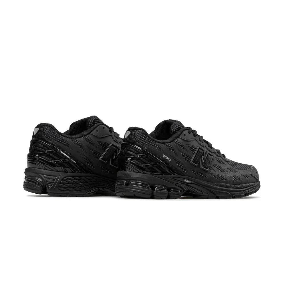 1906W | Black