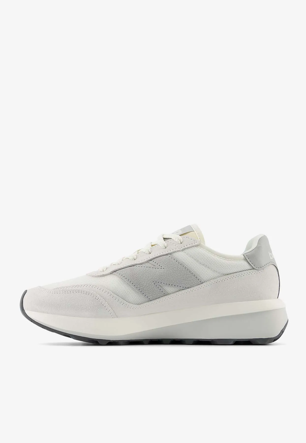 370 Low-Top Sneakers in Reflection with Sea Salt