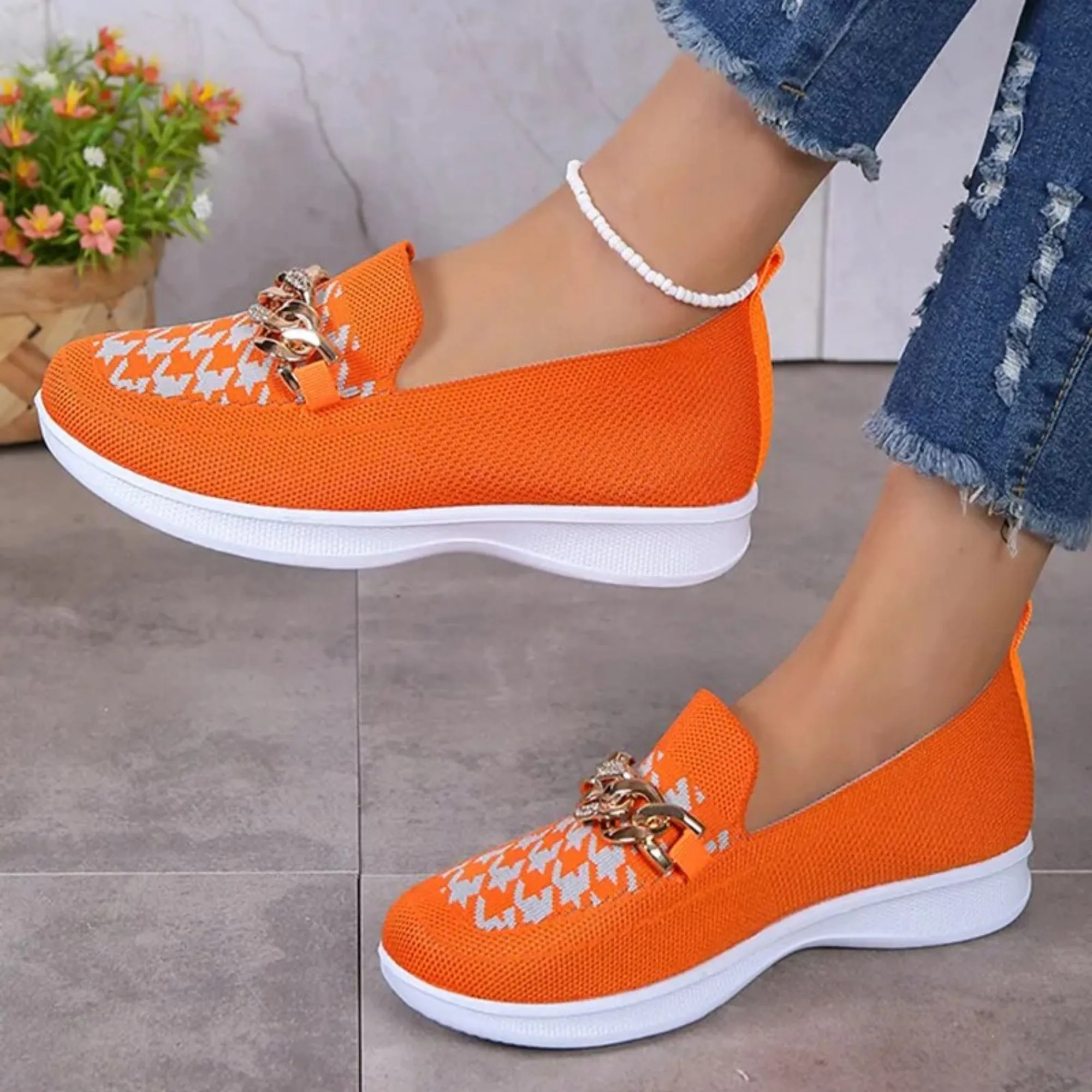 Comfortable loafers for women, casual loafers for women with chain decor