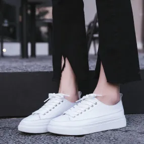 Lace Up Round Toe Leather Flats