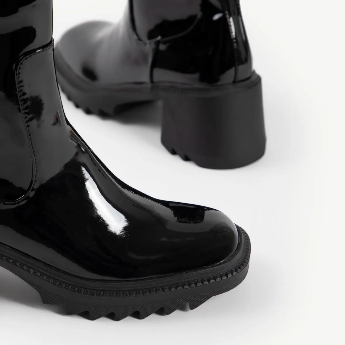 RAID Ennis Ankle Boot in Black