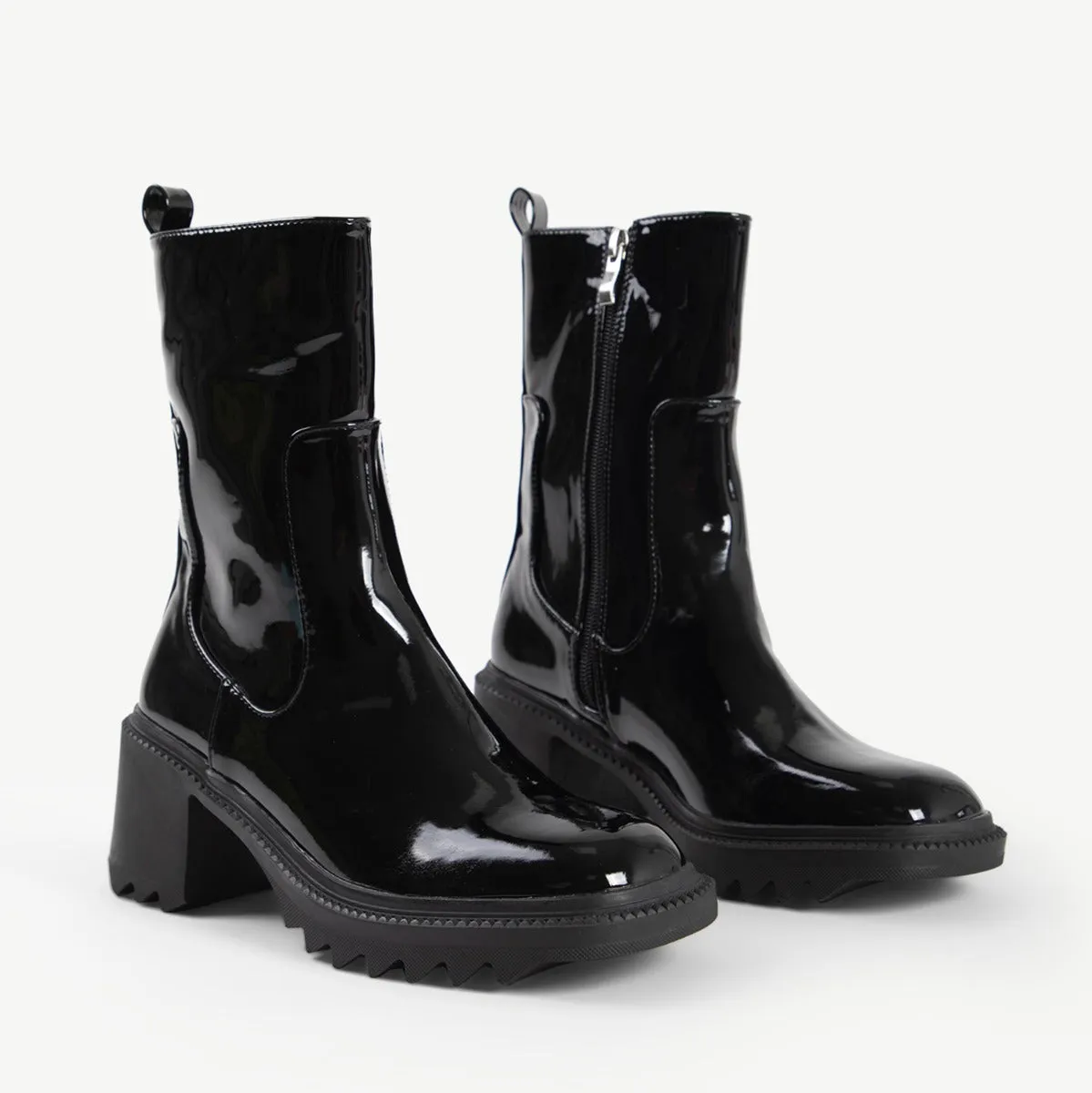 RAID Ennis Ankle Boot in Black