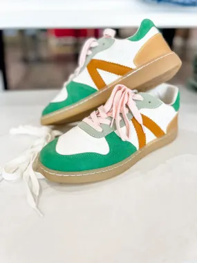 Vesta Sneaker